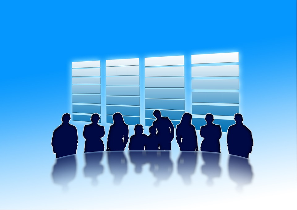 創(chuàng)業(yè)時注冊公司還是注冊個體戶 創(chuàng)業(yè)時注冊公司還是注冊個體戶