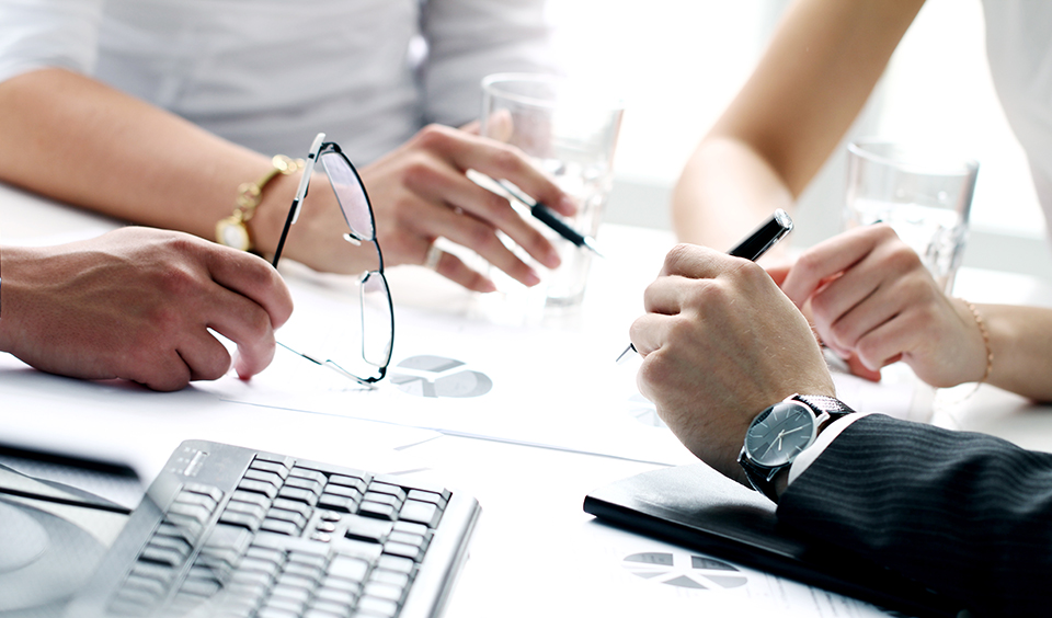 開(kāi)曼公司要滿(mǎn)足哪些條件，才能開(kāi)設(shè)離岸賬戶(hù)?