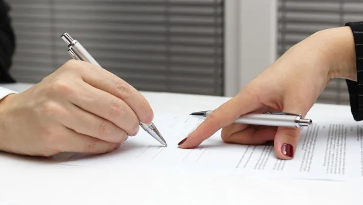 關(guān)于香港薪俸稅,在個稅里面扣除與減免的項目 關(guān)于香港薪俸稅,在個稅里面扣除與減免的項目