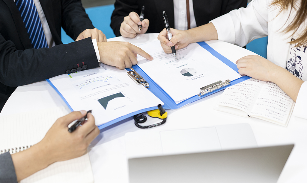 離岸公司BVI董事會議公證，大使館認證怎么辦理!