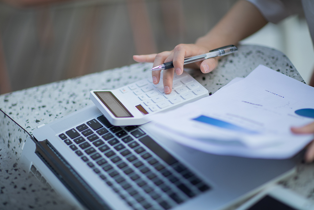 注冊香港商標，借助香港商標優(yōu)勢打開國際貿(mào)易市場