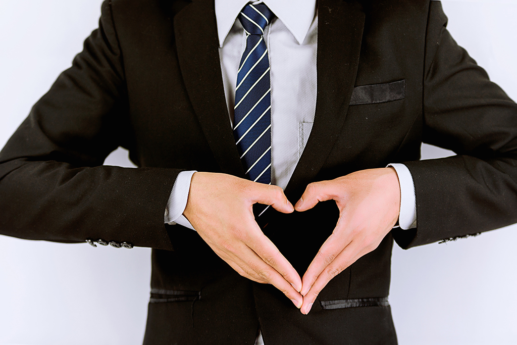 離岸公司在國內經營的方式和策略，主要分為哪幾種